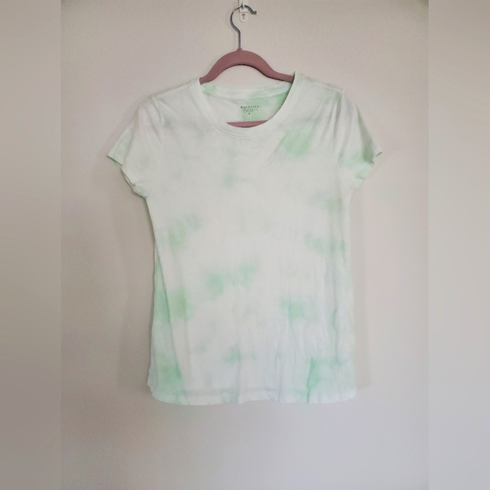 Women's Athleta white and green(semi-tie dye)breedable/ wicking athletic tee Med